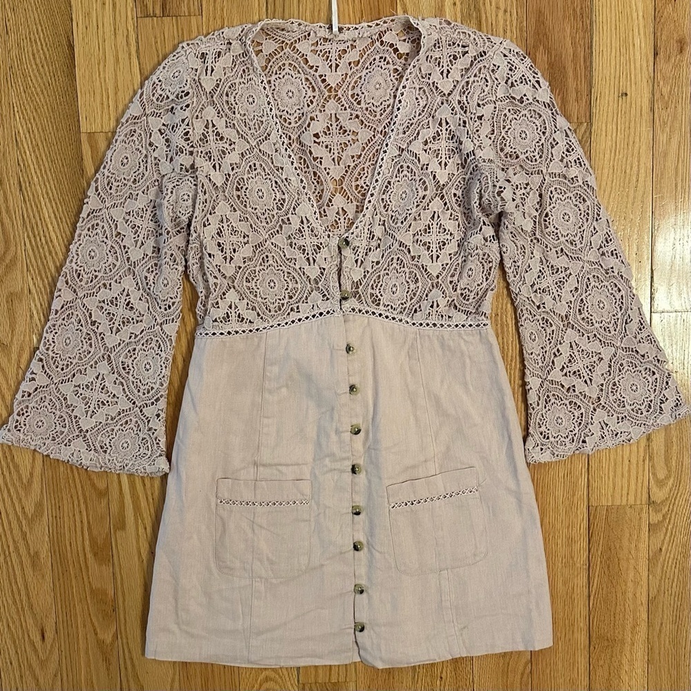 Free People Shrimpton Crochet Lace Mini Dress Pink Sz S bell sleeves boho hippie - Picture 2 of 10